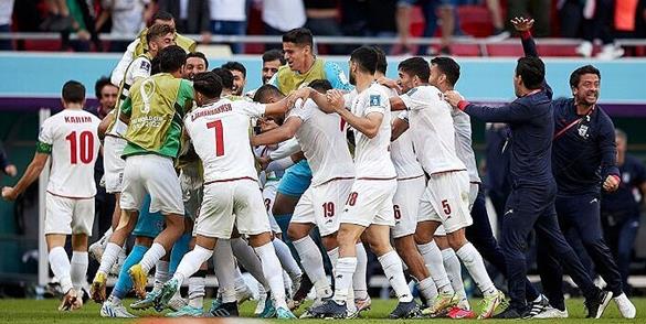 نمایندگان مردم در خانه ملت درپی پیروزی تیم ملی فوتبال ایران در دومین بازی خود در جام جهانی ۲۰۲۲قطر ،یادداشت های متفاوتی را منتشر کردند.
