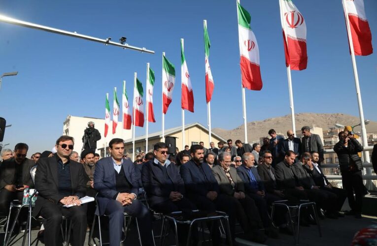 تقاطع غیرهمسطح شهدای خدمت به روی خودروها باز شد