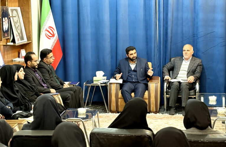 تصمیم‌گیری درست در مجلس بدون ارتباط با نخبگان ممکن نیست